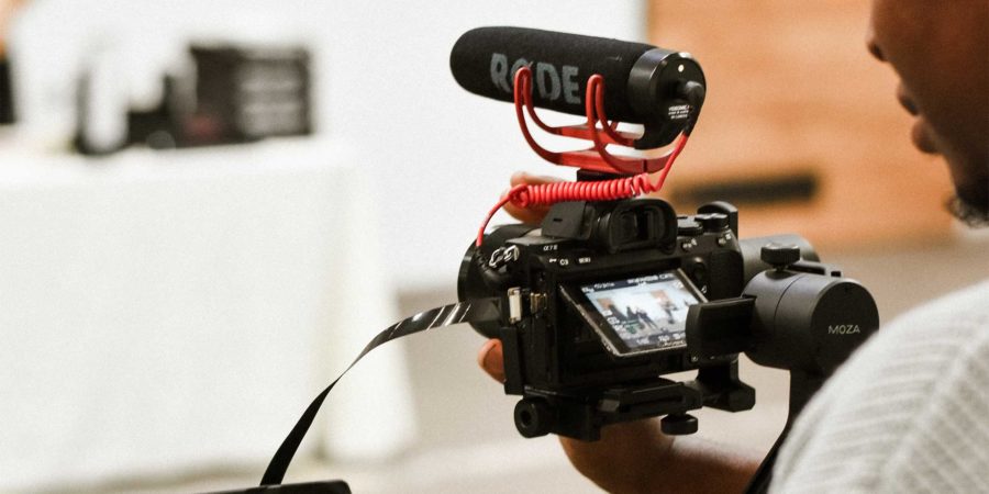 Lär dig filma med systemkamera på Film- & medieproduktion