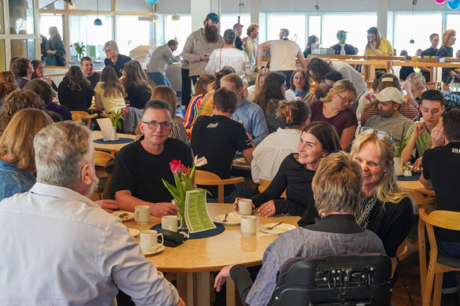 Kaffe och tårta Kaffe och tårta